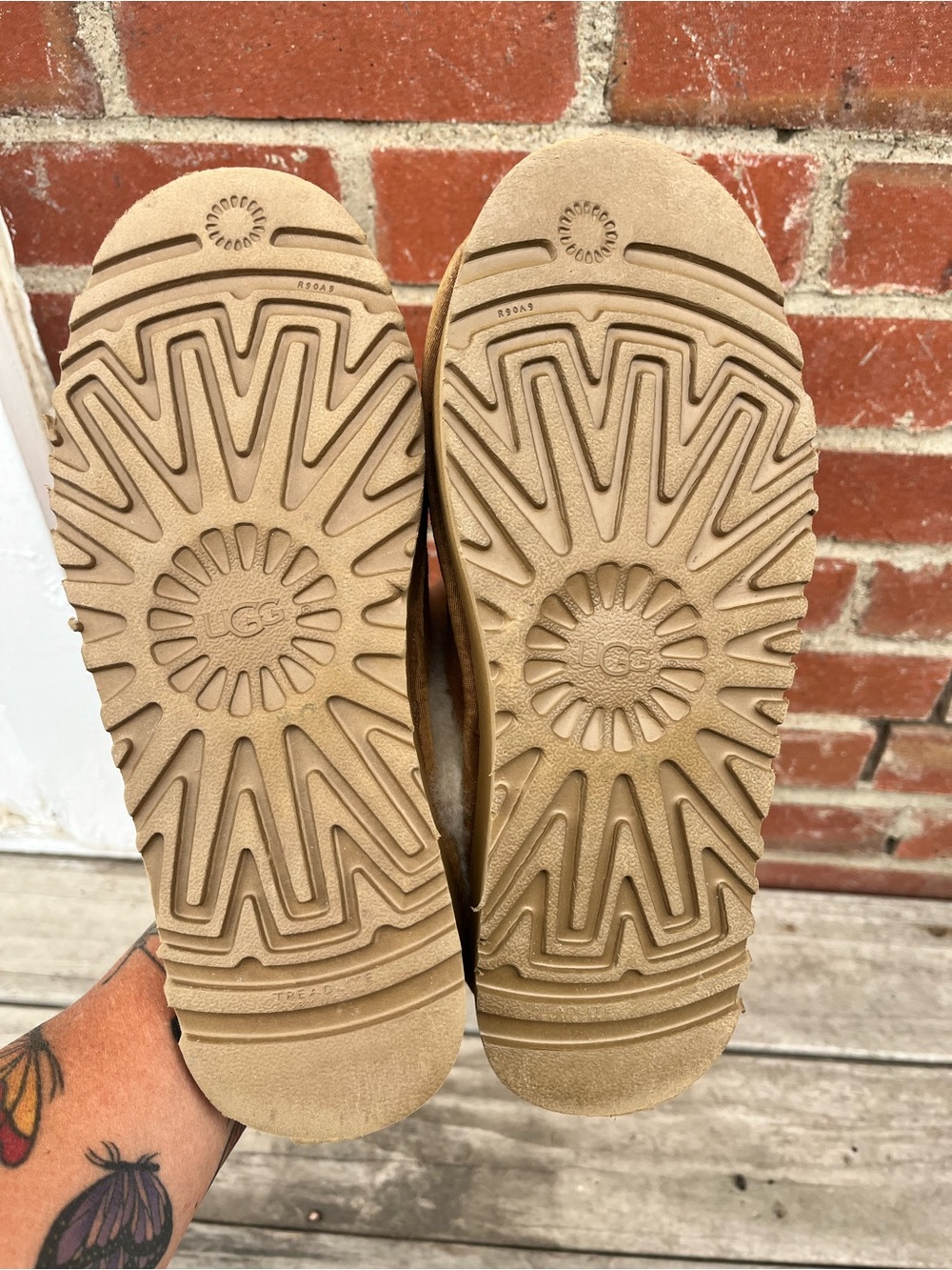 UGG Funkette Chestnut Suede Slide/Slipper with Cream Shearling and Logo Strap - Picture 4 of 4